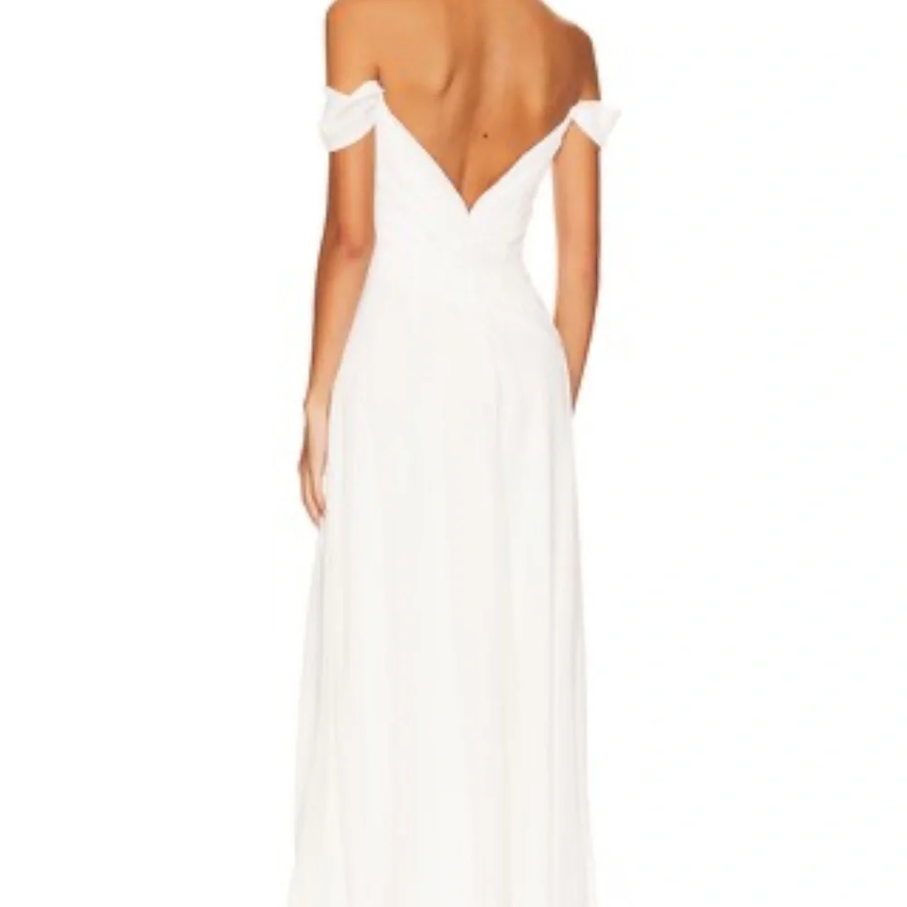 Katie May Darcy Gown in Ivory - Picture 3 of 13